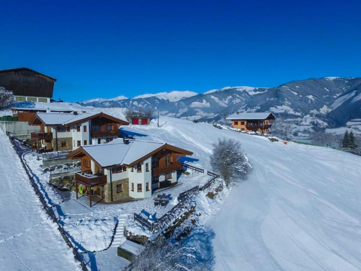 Chalet An Der Piste Kaprun Eksteriør billede