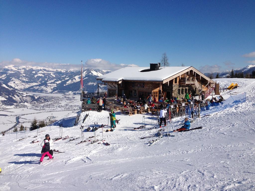 Chalet An Der Piste Kaprun Eksteriør billede